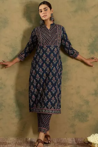 Ethnic Motifs Printed  Cotton Kurta With Trousers