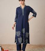 Women Floral Embroidered Regular Thread Work  Cotton Kurta with Trousers