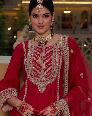Ethnic Motifs Embroidered Panelled Kurta With Trousers & Dupatta 2
