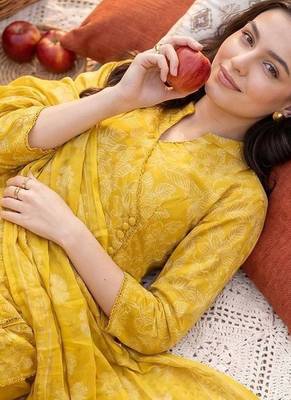 Women Floral Printed Angrakha  Cotton Kurta with Trousers & With Dupatta 5