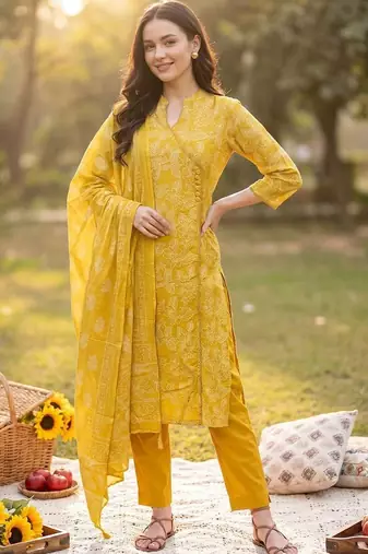 Women Floral Printed Angrakha  Cotton Kurta with Trousers & With Dupatta