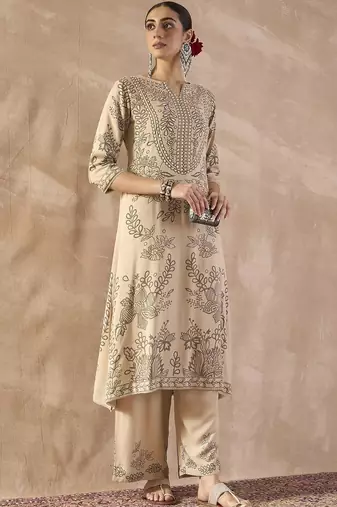 Ethnic Motifs Printed Notch Neck Sequinned Straight Kurta With Trousers