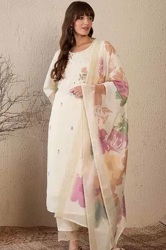 Women Floral Embroidered Regular Mirror Work Chanderi Silk Kurta with Trousers & With Dupatta