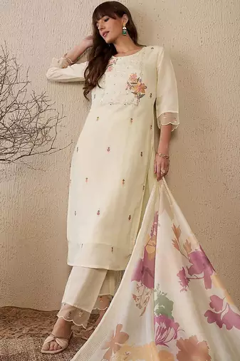 Women Floral Embroidered Regular Mirror Work Chanderi Silk Kurta with Trousers & With Dupatta