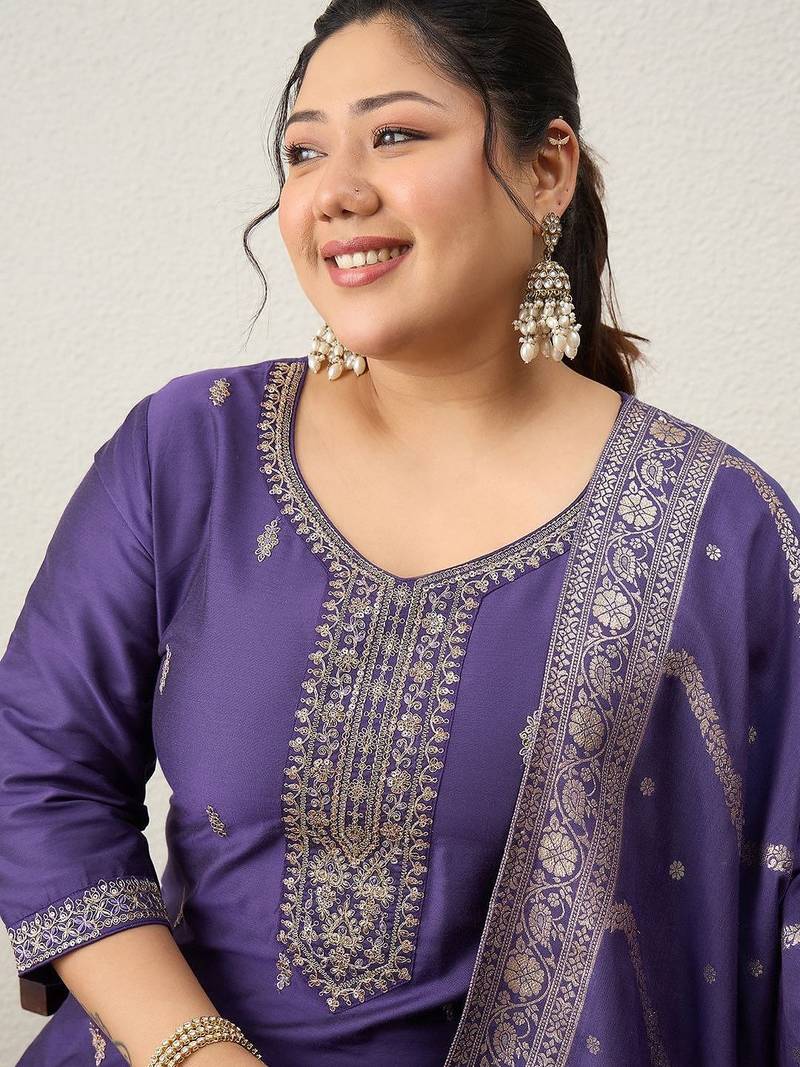 Plus Size Ethnic Motifs Embroidered Regular Kurta with Trousers & With Dupatta
