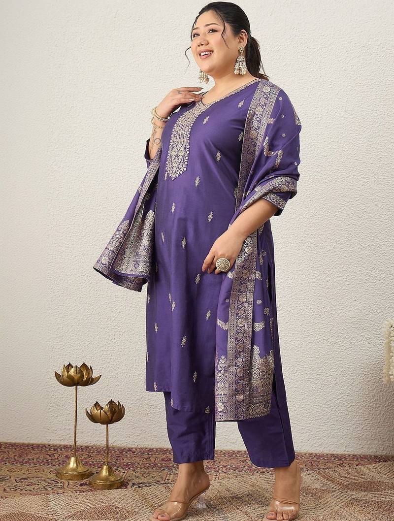 Plus Size Ethnic Motifs Embroidered Regular Kurta with Trousers & With Dupatta