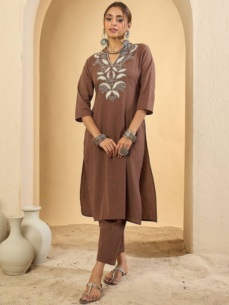 Women Floral Embroidered Regular  Cotton Kurta Set