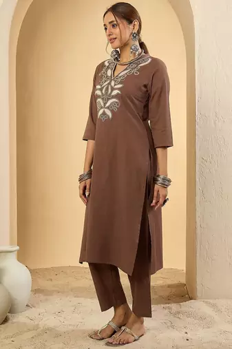 Women Floral Embroidered Regular  Cotton Kurta Set