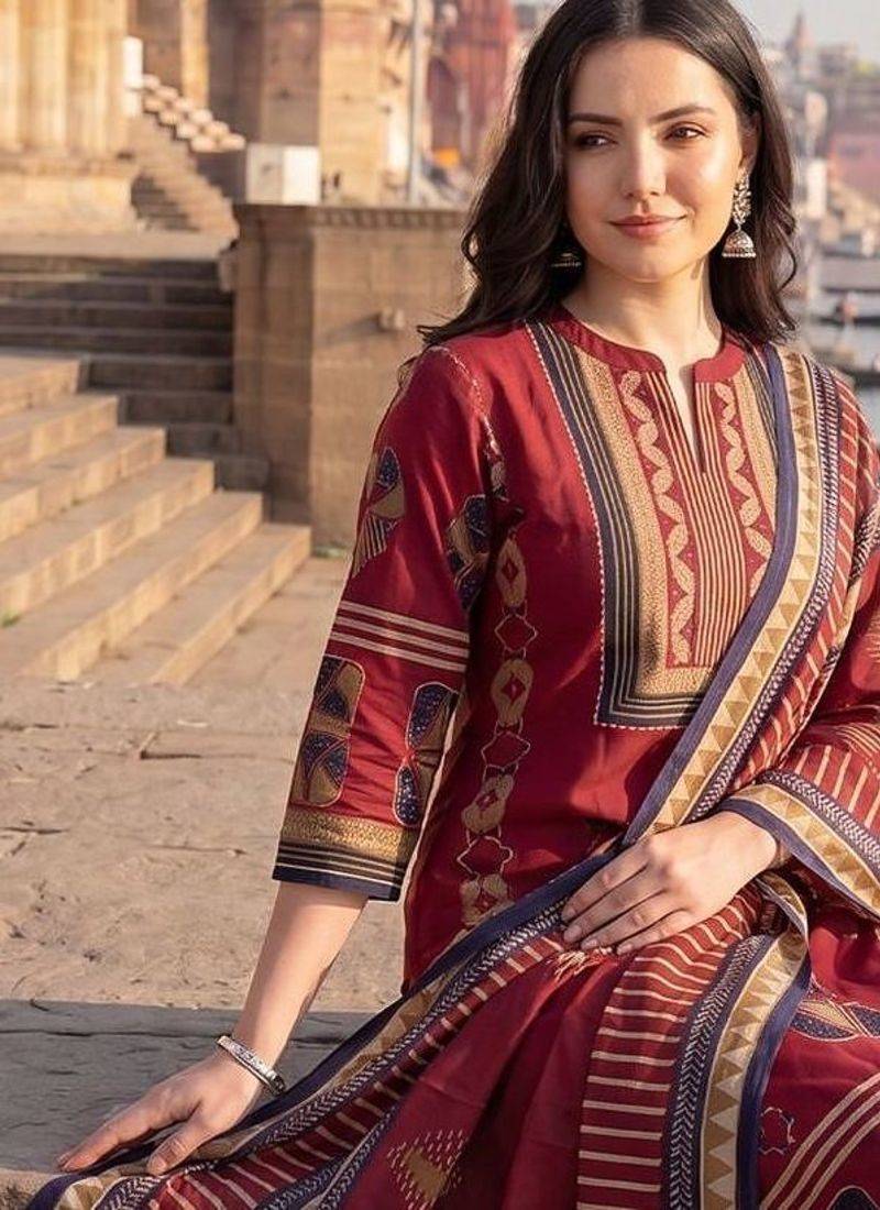 Women Ethnic Motifs Printed Regular  Cotton Kurta with Trousers & With Dupatta