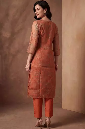 Women Ethnic Motifs Embroidered Regular Kurta with Trousers & With Dupatta