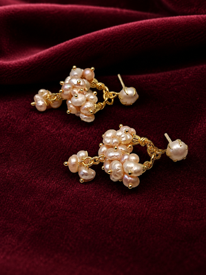 Freshwater pearl cluster drop earrings with gold-tone chain freshwater pearl cluster drop earrings with gold-tone 1