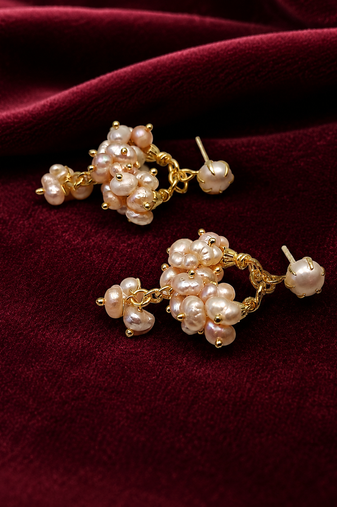 Freshwater pearl cluster drop earrings with gold-tone chain freshwater pearl cluster drop earrings with gold-tone