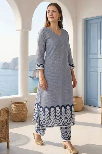 Women Printed Regular  Cotton Kurta with Trousers