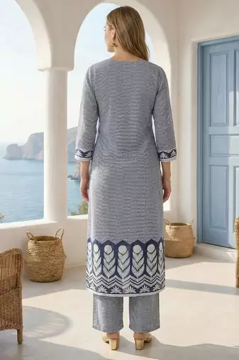 Women Printed Regular  Cotton Kurta with Trousers