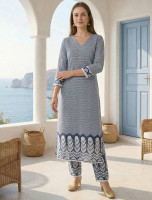 Women Printed Regular  Cotton Kurta with Trousers 6