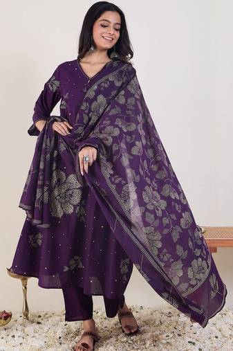 Floral Printed A-Line Cotton Kurta With Trousers & Dupatta