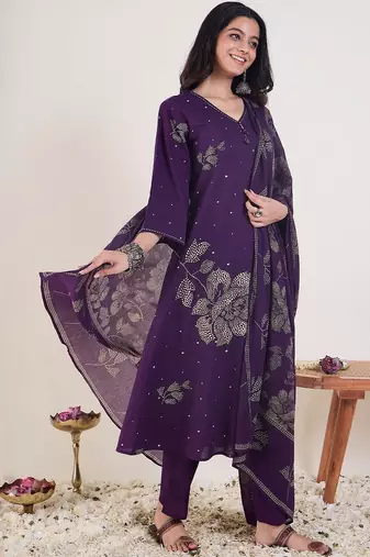 Floral Printed A-Line  Cotton Kurta With Trousers & Dupatta