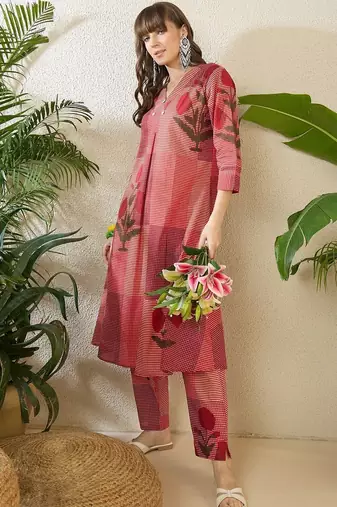 Women Printed Regular  Cotton Kurta with Trousers