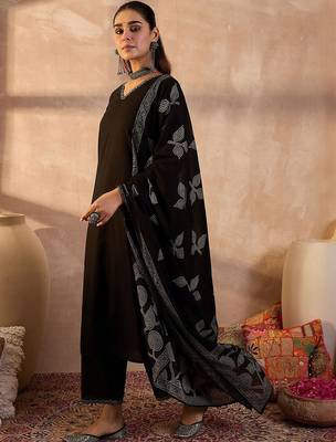 Women Ethnic Motifs Embroidered Pure Cotton Kurta with Trousers & Dupatta 3