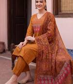 Women Ethnic Motifs Printed Regular  Cotton Kurta with Trousers & With Dupatta