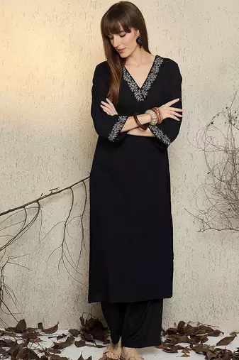 Women Ethnic Motifs Embroidered Regular Sequinned Kurta with Trousers