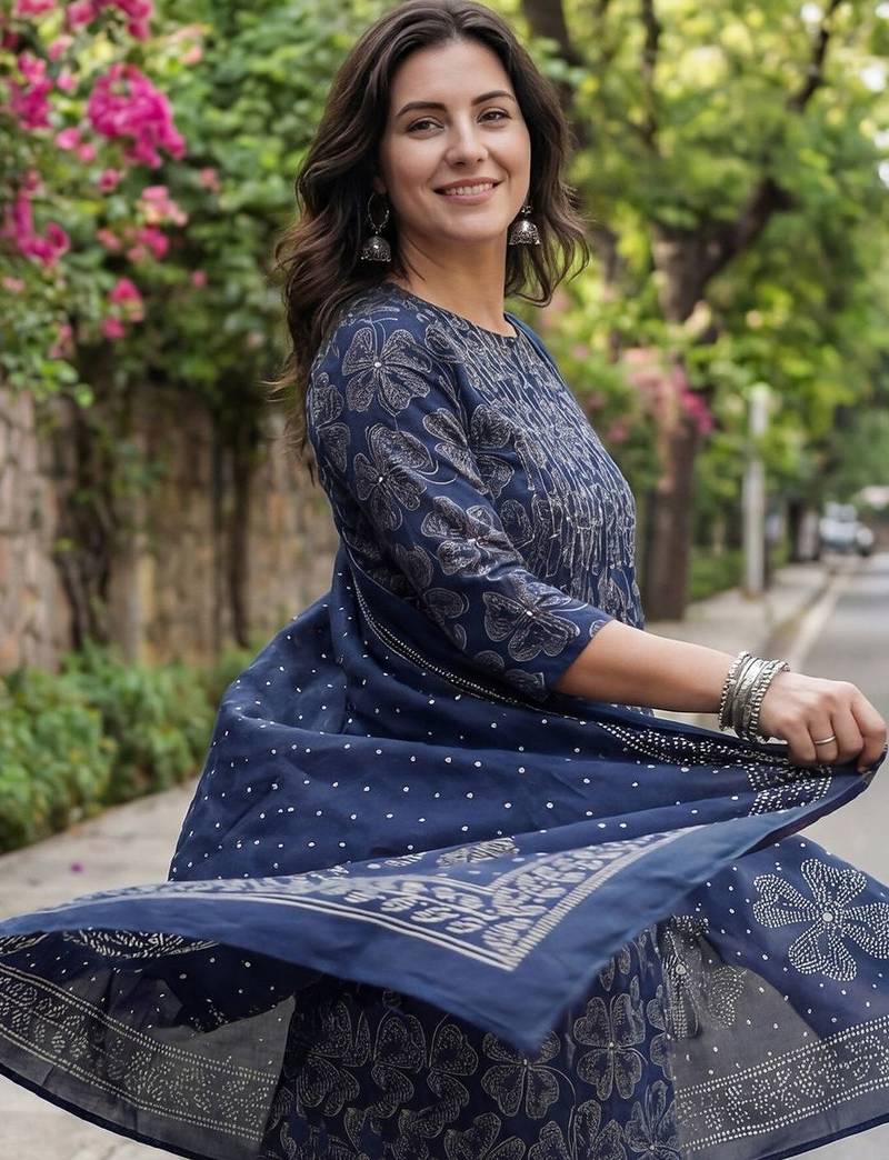 Women Ethnic Motifs Printed Regular Beads and Stones  Cotton Kurta with Trousers & With Dupatta