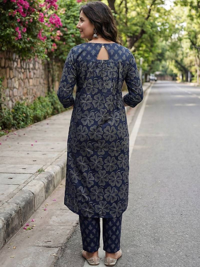 Women Ethnic Motifs Printed Regular Beads and Stones  Cotton Kurta with Trousers & With Dupatta
