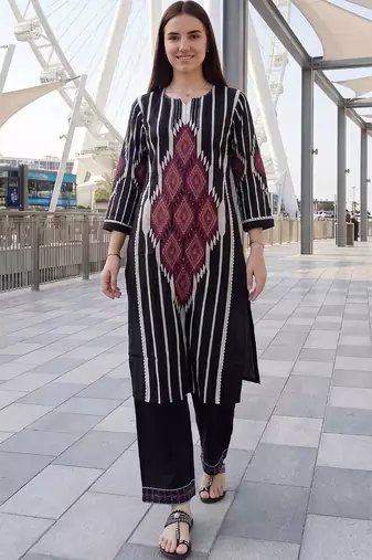 Women Printed Regular  Cotton Kurta with Palazzos