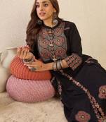 Ethnic Motifs Printed Mandarin Collar A Line  Cotton Kurta With Trousers