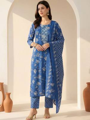 Women Floral Printed Regular Mirror Work Kurta with Trousers & With Dupatta 3
