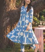Women Printed Regular  Cotton Kurta with Trousers