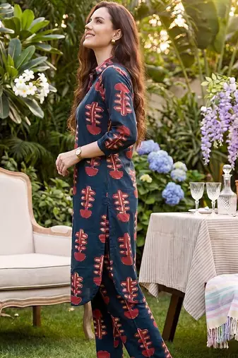 Women Ethnic Motifs Printed Regular  Cotton Kurta with Trousers