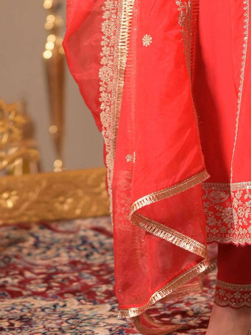 Ethnic Motifs Embroidered Zari A-Line Kurta With Trousers & Dupatta