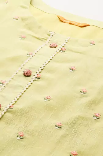 Floral Embroidered Thread Work Linen Kurta with Trousers & With Dupatta