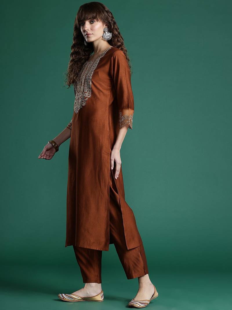 Ethnic Motifs Embroidered Sequinned Liva Kurta With Trousers & Dupatta