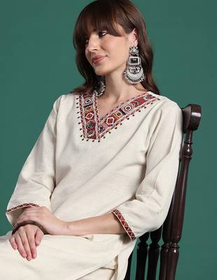 Ethnic Motifs Embroidered Kurta with Palazzos 1