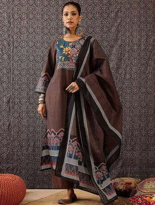 Women Ethnic Motifs Printed Regular Sequinned  Cotton Kurta with Trousers & With Dupatta 2