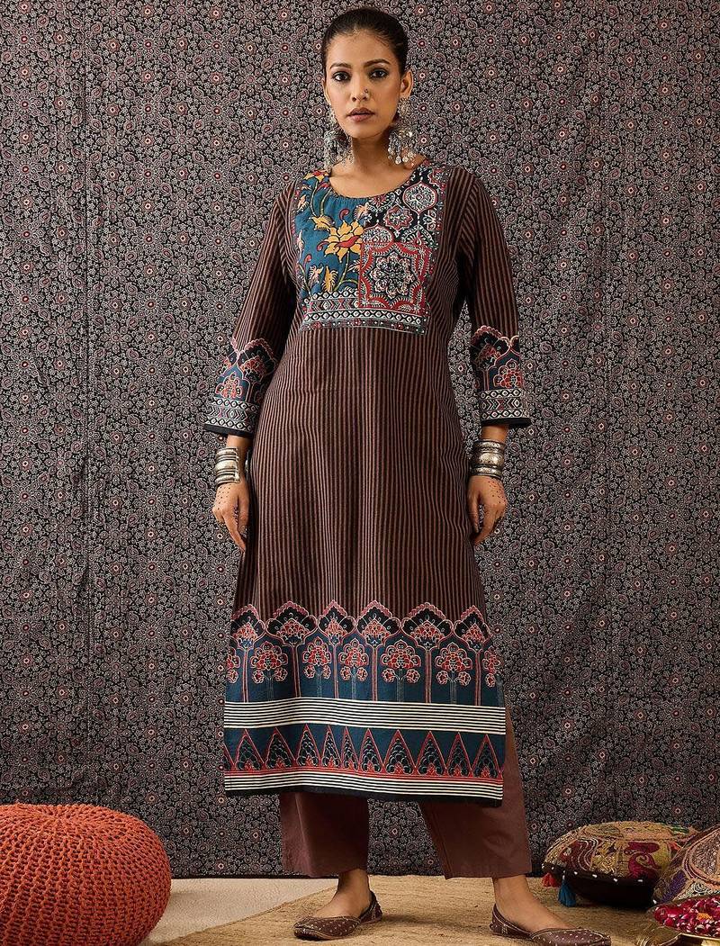 Women Ethnic Motifs Printed Regular Sequinned  Cotton Kurta with Trousers & With Dupatta