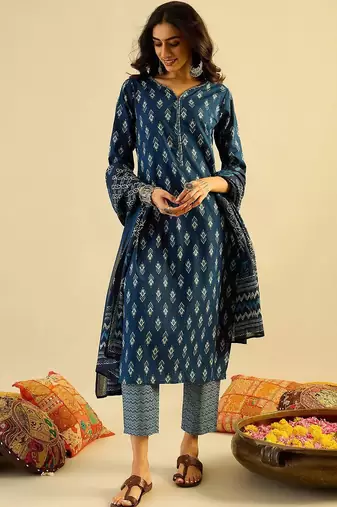 Teal blue Ethnic Motifs Printed  Cotton Kurta with Trouser & Dupatta