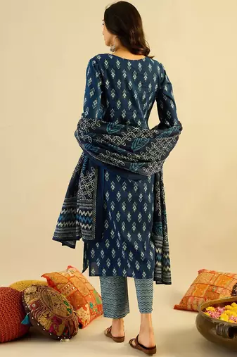 Teal blue Ethnic Motifs Printed  Cotton Kurta with Trouser & Dupatta