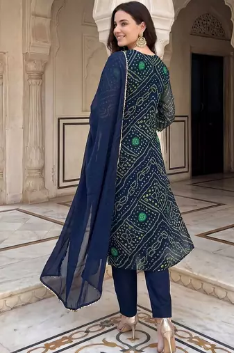 Women Bandhani Printed Regular Thread Work Kurta with Trousers & With Dupatta