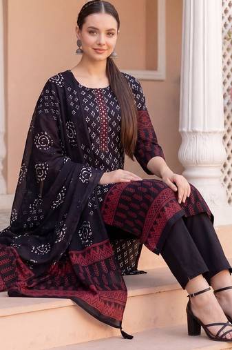 Women Ethnic Motifs Printed Cotton Kurta with Trousers & With Dupatta