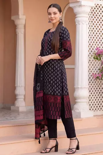 Women Ethnic Motifs Printed Regular  Cotton Kurta with Trousers & With Dupatta