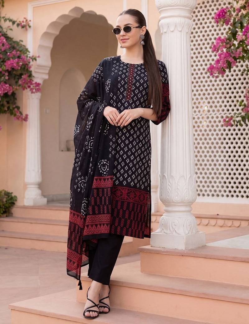 Women Ethnic Motifs Printed Regular  Cotton Kurta with Trousers & With Dupatta