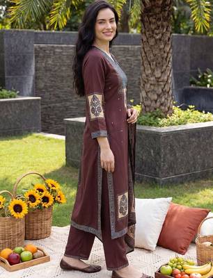 Women Ethnic Motifs Printed Regular Kurta with Trousers & With Dupatta 3