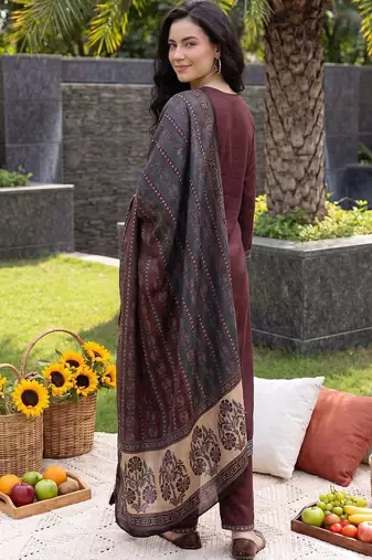 Women Ethnic Motifs Printed Regular Kurta with Trousers & With Dupatta