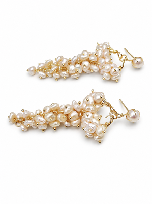 Freshwater baroque pearl cluster drop earrings, white 3