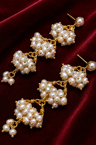 Freshwater pearl cluster drop earrings with gold-tone chain