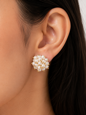 Freshwater pearl cluster stud earrings with gold beads 1