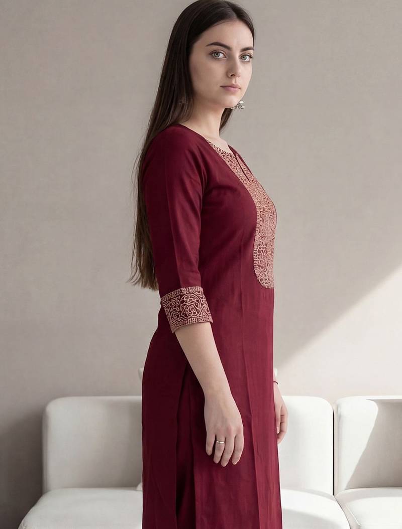 Women Ethnic Motifs Embroidered Regular Thread Work Kurta with Trousers